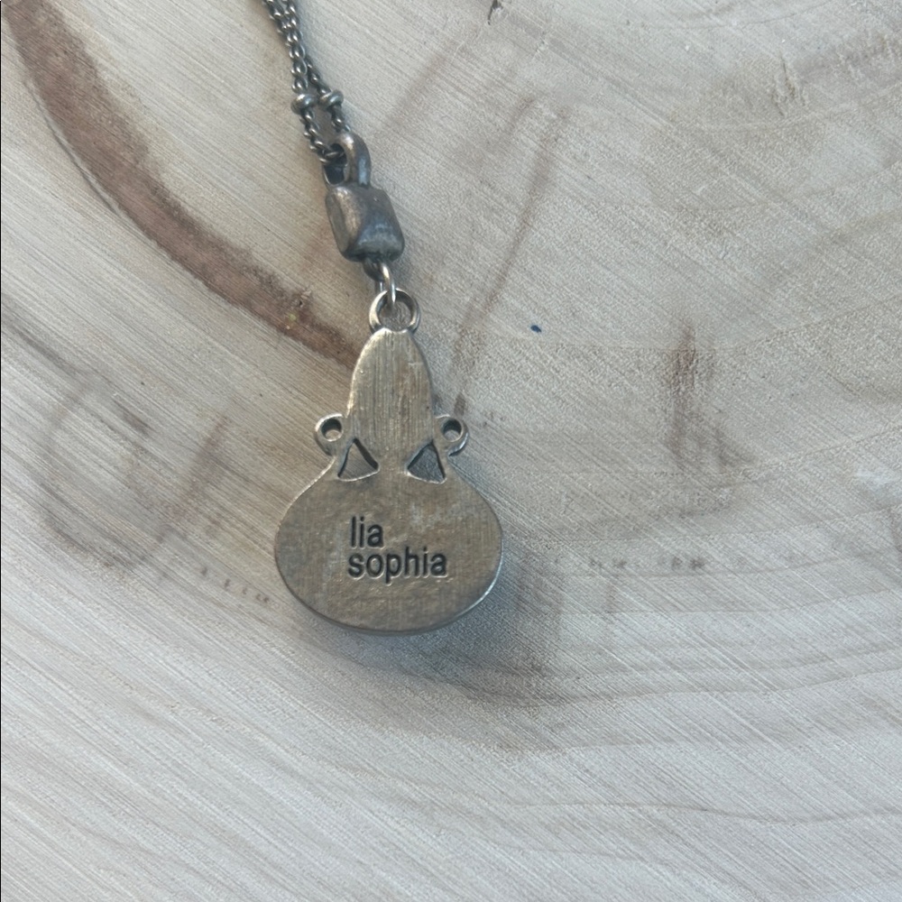 sterling silver necklace with lapis lazuli pendant - Picture 3 of 4
